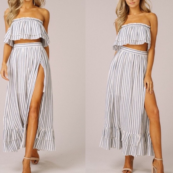 🌸2 Pc. Set🌸Listicle Striped Layered Crop Top & Maxi Skirt Set. - Picture 3 of 15